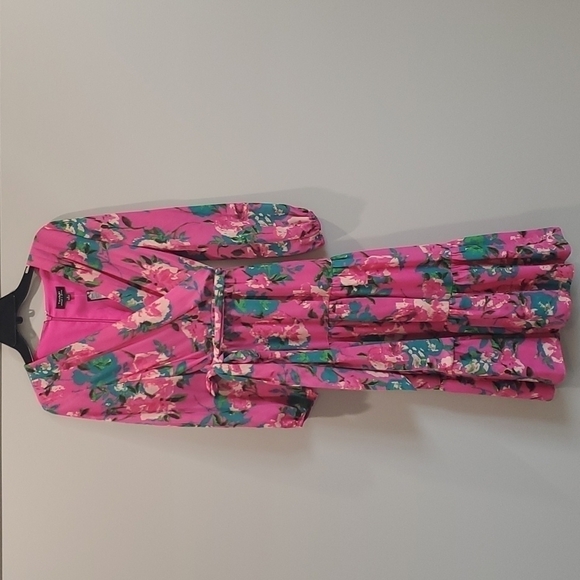 NWT Tahari Floral dress Long Sleeve Floral Print Surplus with Prairie Skirt 10 - Picture 4 of 12
